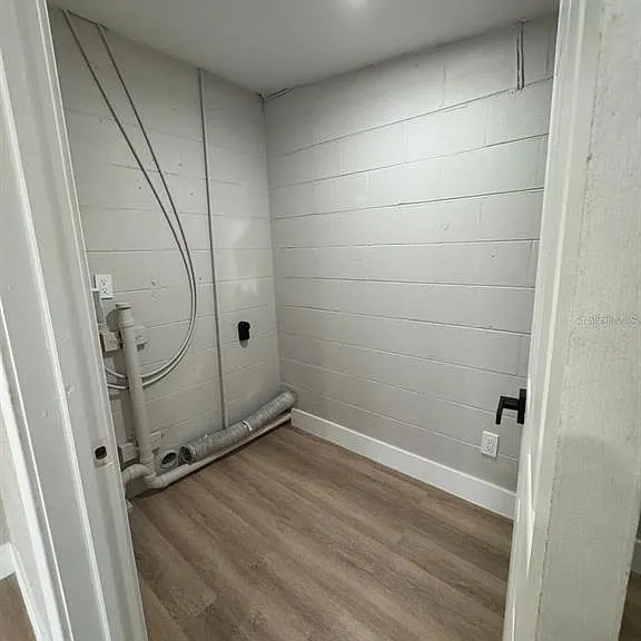1809 Chase Ave — Photo 17