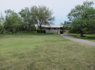 197 Angel Hill Rd, Niederwald, TX 78640