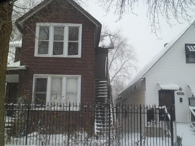 1st image of 10624 S Hoxie Ave