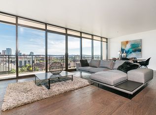 200 W Portland St UNIT 913, Phoenix, AZ 85003