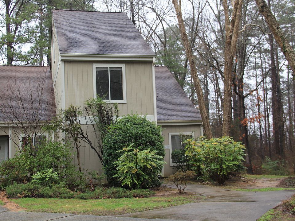 4101 Five Oaks Dr. #26
