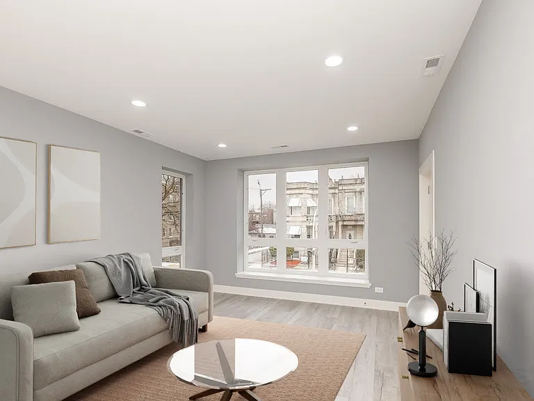 1232 S Fairfield Ave #3 — Photo 3