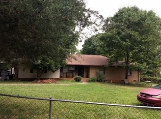 501 Carole Ln, Charlotte, NC 28214