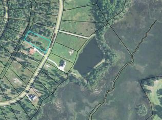 69 Coopers Point Dr NE, Townsend, GA 31331