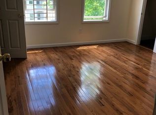 687 Hunterdon St #3, Newark, NJ 07108