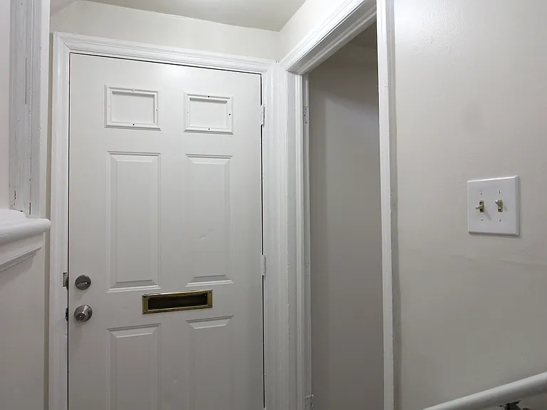 3719 Kemper Rd — Photo 25