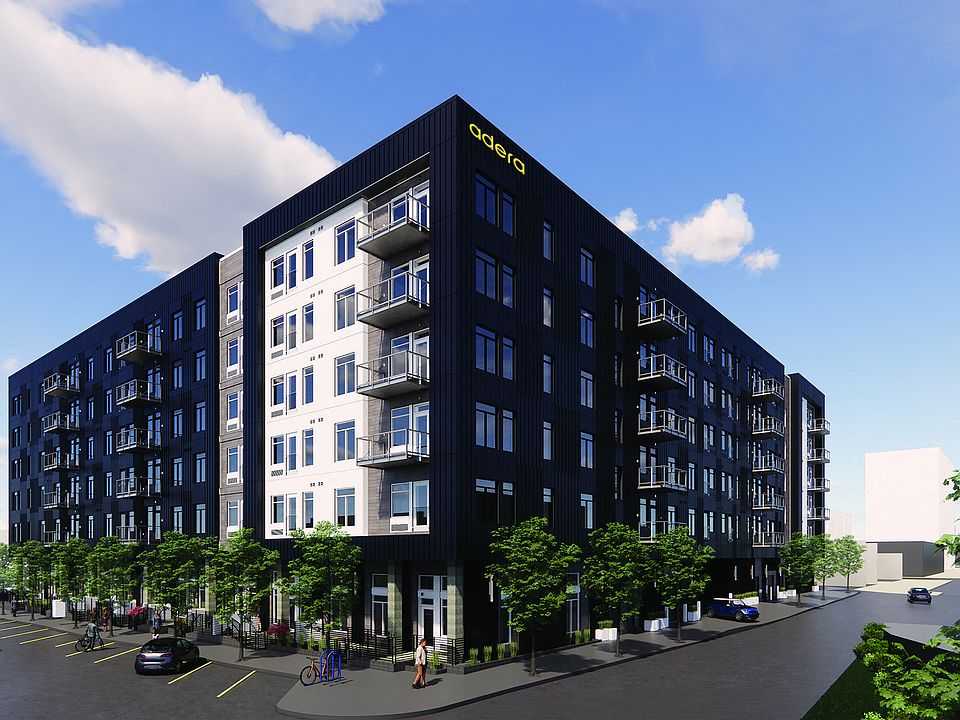 1st image of 411 Columbia St #436