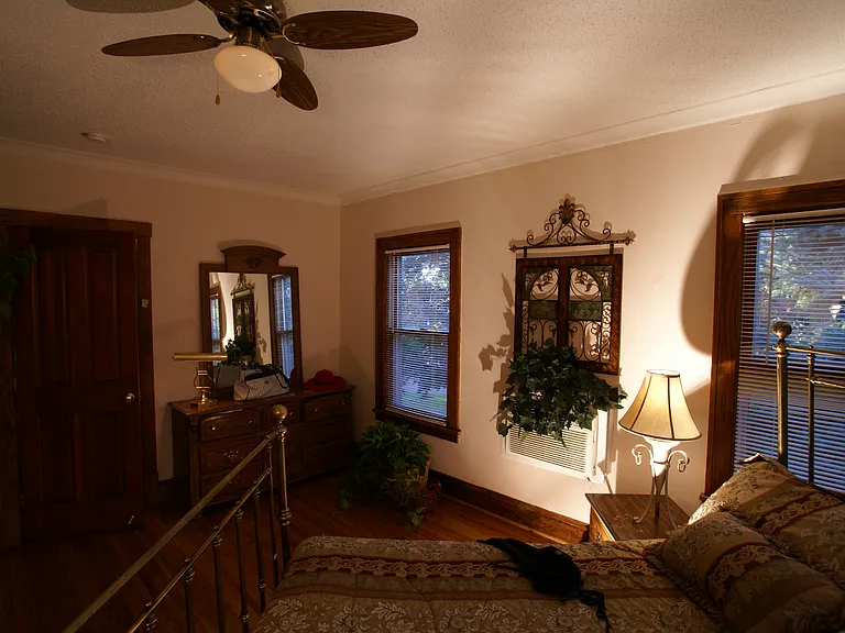 East Philips Apartments — Photo 3
