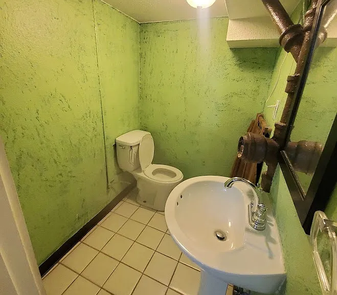 1426 Adams Ave — Photo 21