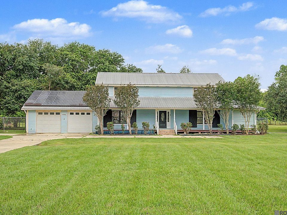 1st image of 1420 Bayou Paul Ln