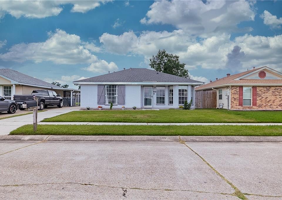 1st image of 2712 Bayou Teche Dr