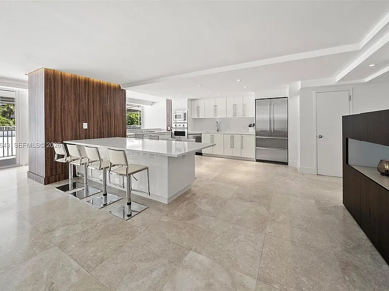 600 Grapetree Dr #3BS — Photo 14