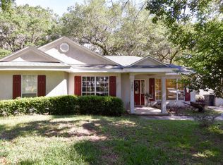 1381 Bay Grove Rd, Freeport, FL 32439