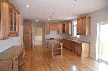 2nd image of 3 Hemingway Pl