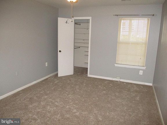 5th image of 2829 Yarling Ct