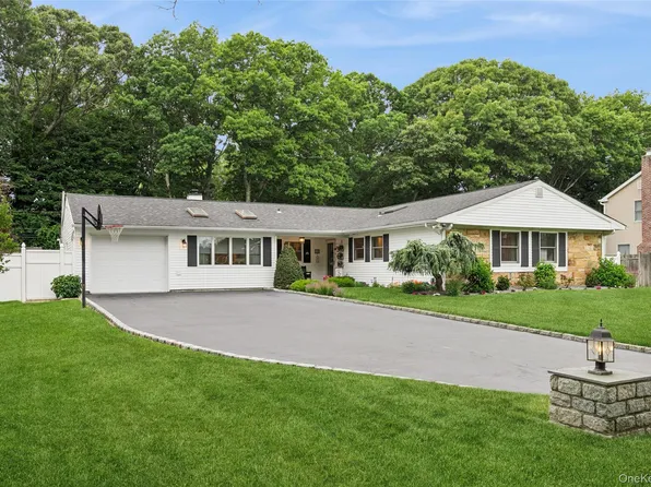 16 Parson Drive, Stony Brook, NY 11790