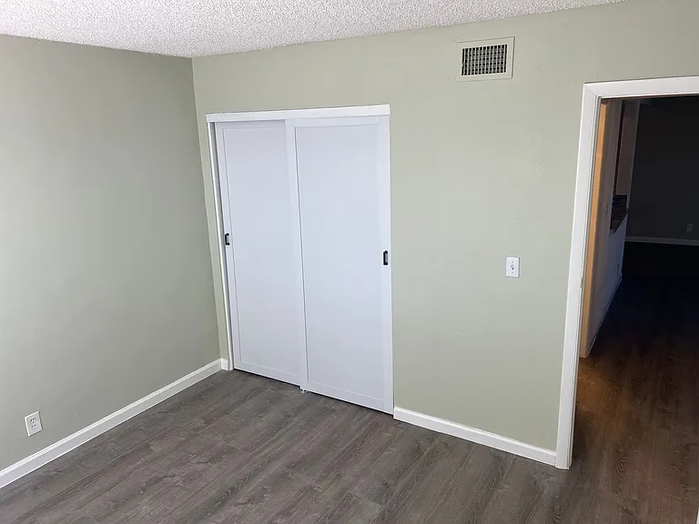 625 S Royal Crest Cir #24 — Photo 10