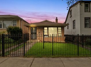 9341 S Oglesby Ave, Chicago, IL 60617