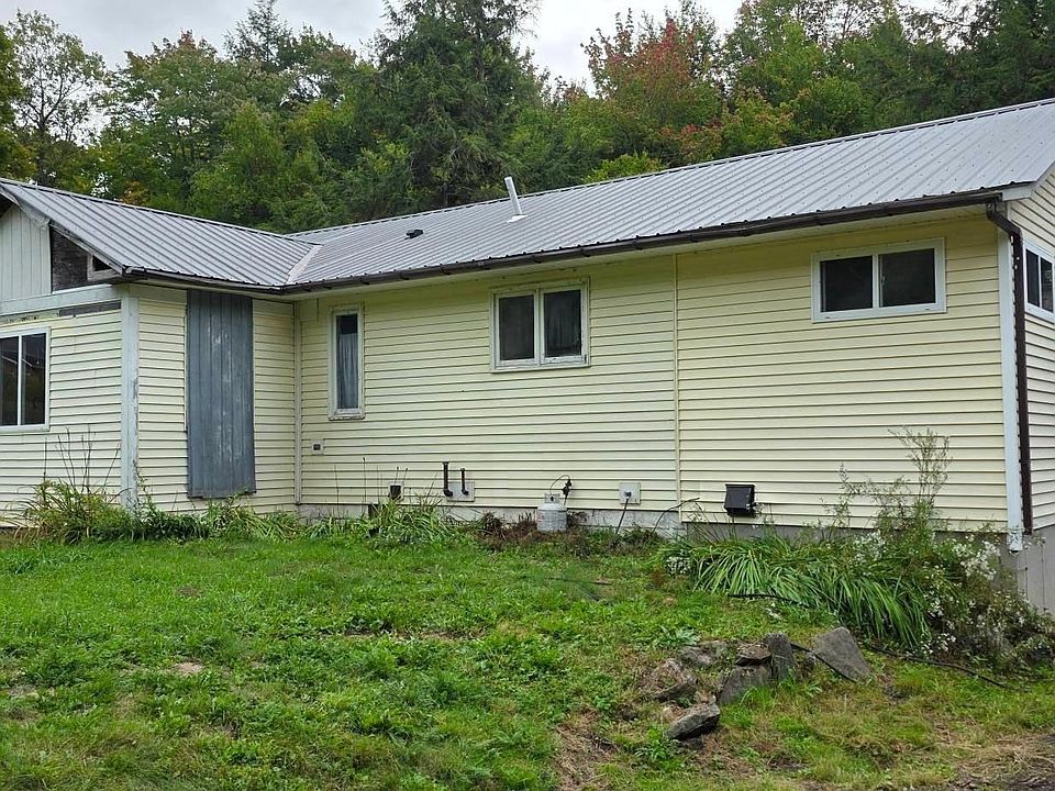 1st image of 802 Downingsville Road