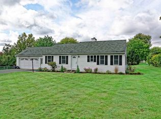 67 Moonlawn Rd, Troy, NY 12180