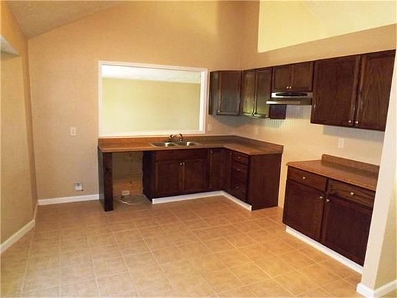 Wow! LOVE this kitchen! New cabinets, countertops and SS appliances