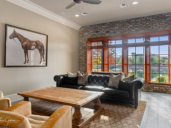 4th image of 2035 Princewood Ln