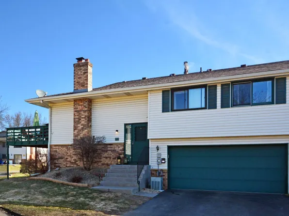 711 E 145th St, Burnsville, MN 55337