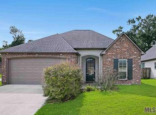 7042 Buttonbush Dr, Baton Rouge, LA 70817