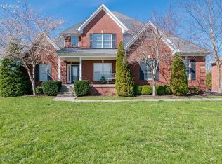 3808 Cressington Pl, Louisville, KY 40245