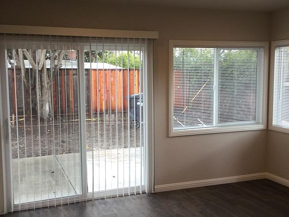 5th image of 2400 Gonzaga St