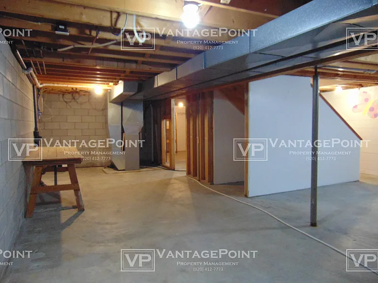 1065 Debra St — Photo 18