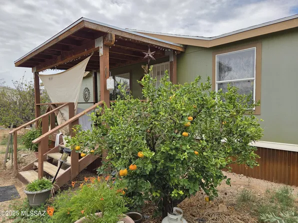 495 N Tomasita Dr, Vail, AZ 85641