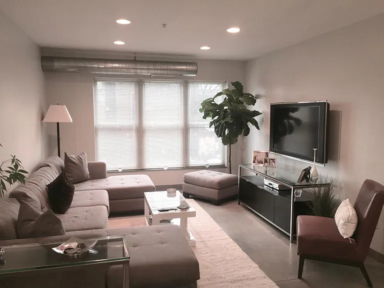 767 N High St #209 — Photo 8
