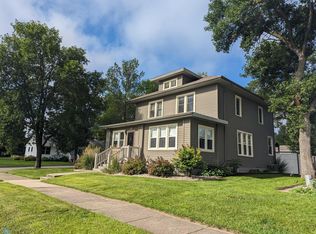 612 Forest St, Lisbon, ND 58054