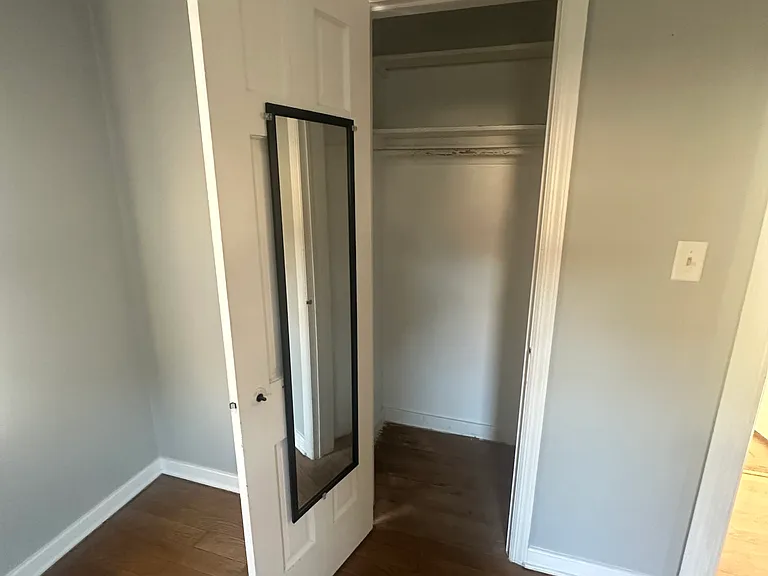 1336 W Summit Ave — Photo 9