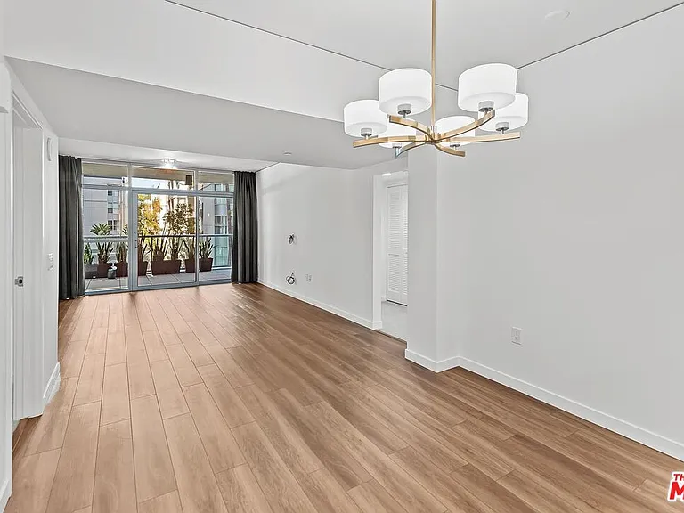 13650 Marina Pointe Dr #306 — Photo 6