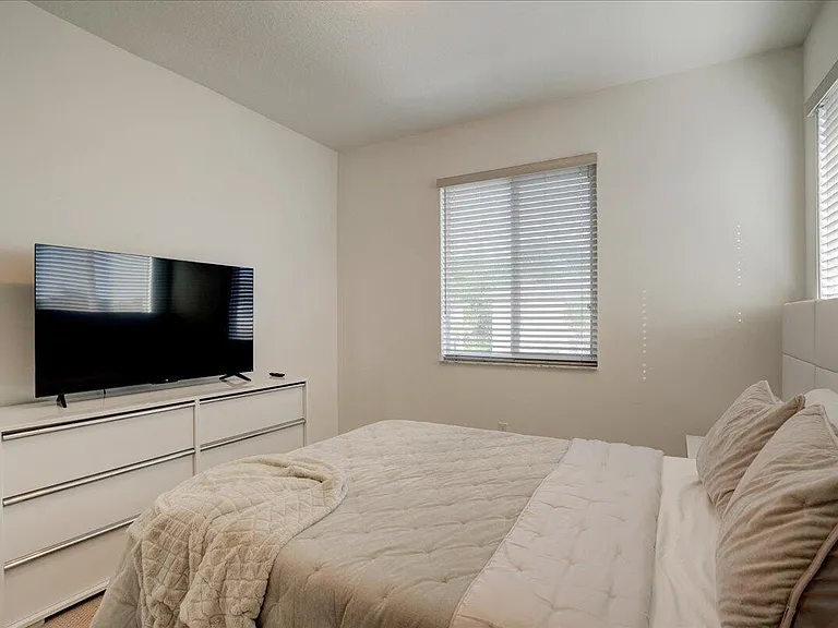 1451 Pioneer Way — Photo 42