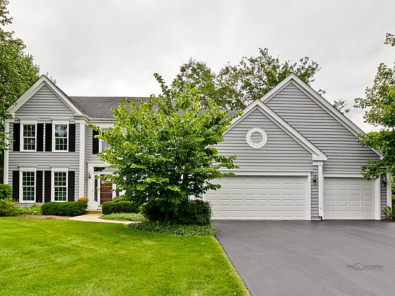 2nd image of 21333 W Williamsburg Ct