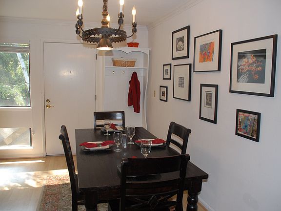 Comfortable Dining Area