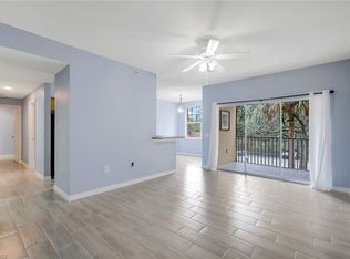 7925 Preserve Cir APT 325, Naples, FL 34119