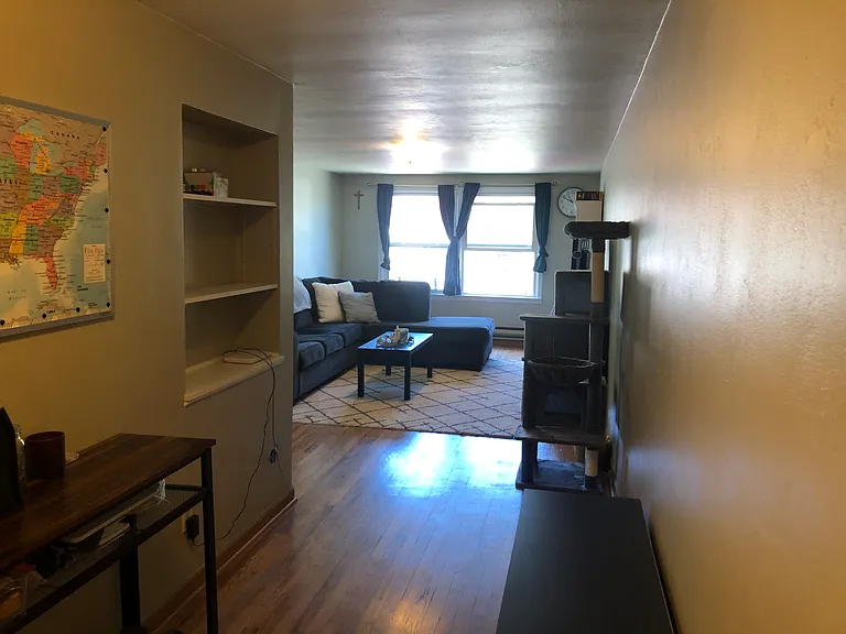 210 N Mill St #4 — Photo 5