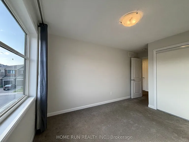 1009 Ballyhale Hts — Photo 21