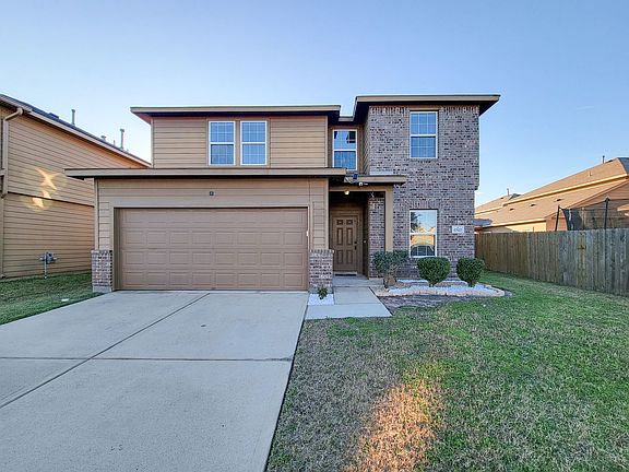 2nd image of 17527 Solly Oak Pl