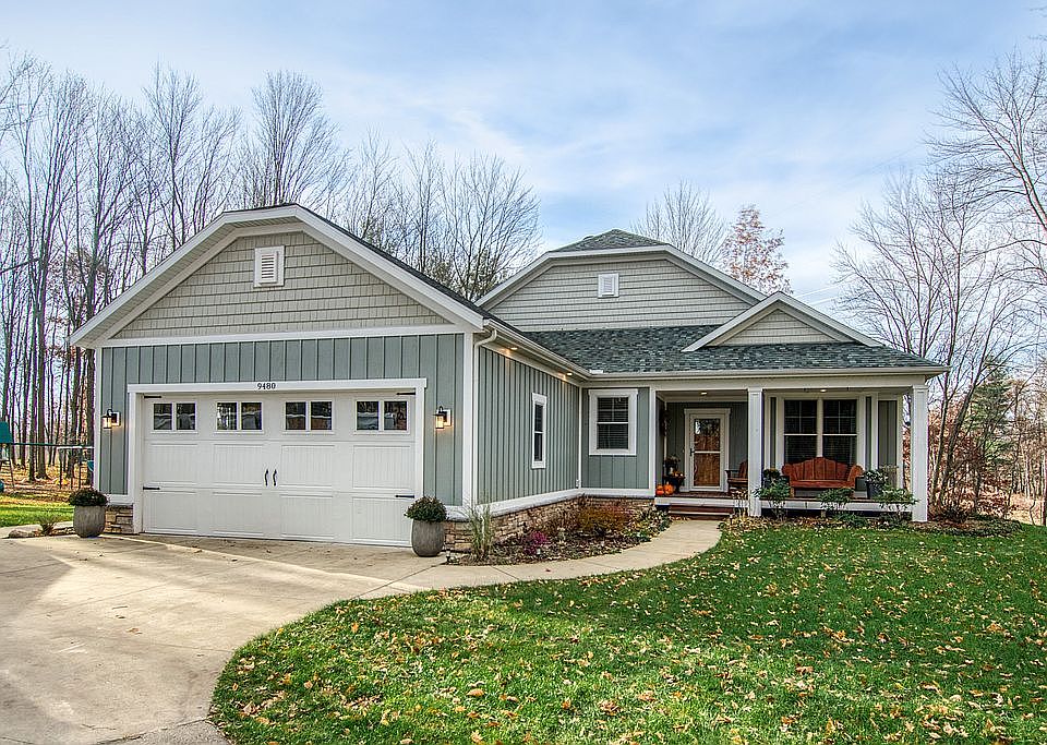 1st image of 9480 Tiffany Pines Dr NE