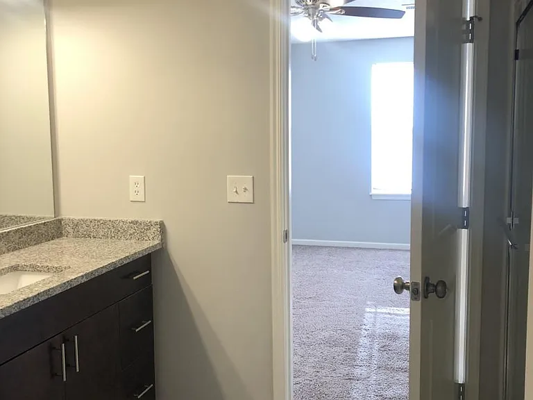 11672 N Ewing Ave — Photo 13