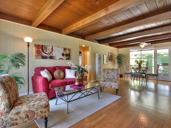 2nd image of 577 Manzanita Ave