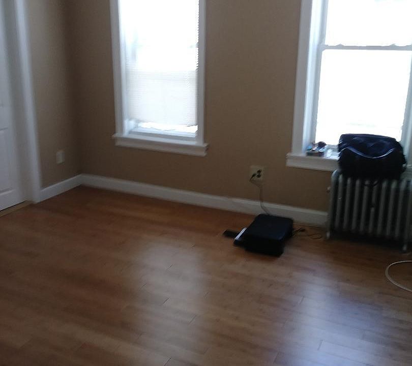 2nd image of 317 Grafton St