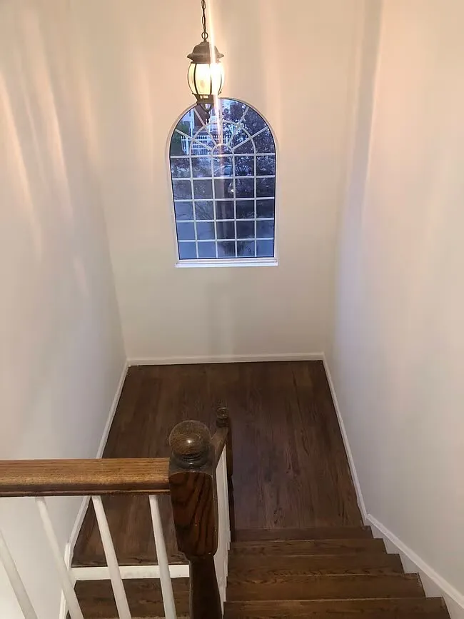 3 bed, 1225 sqft, $2,700 — Photo 3