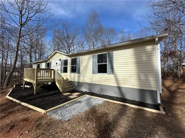 6548 Victoria Ln, Lula, GA 30554