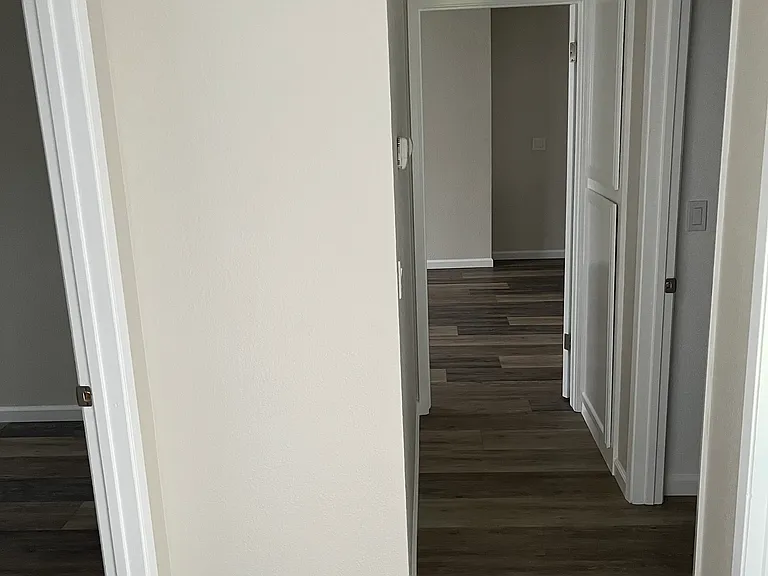391 Harvard Ave — Photo 8
